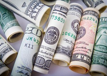 Compra de Bonos y Deuda del Estado